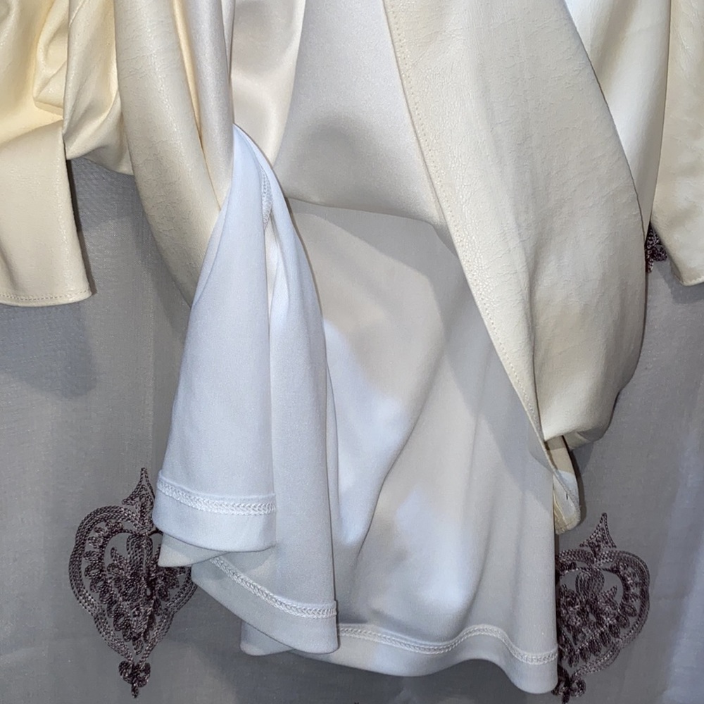 Bailey/44 Cream Polyurethane/Polyester Lined Shir… - image 4